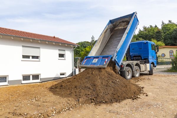 Garden Dirt Delivery in Costa Mesa
