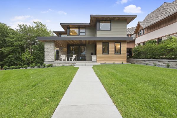 Modern Landscaping in Costa Mesa