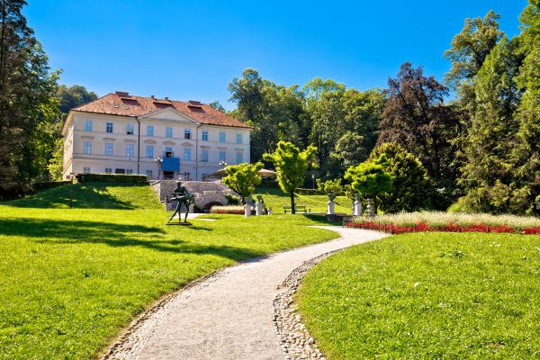 Park Landscape Maintenance in Costa Mesa